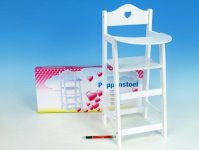 Židlička dřevěná pro panenky 00025656.jpg